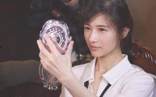 娱乐吃瓜酱小岳岳张鹤伦,娱乐吃瓜界的双响炮，带你笑翻娱乐圈