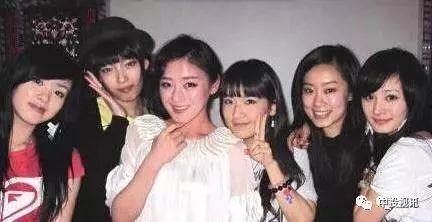 团宠吃瓜娱乐圈小说